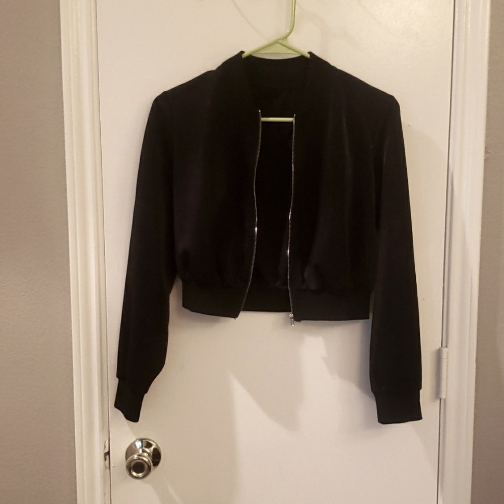 Juniors XS/S black shimmer effect crop top fashion jacket